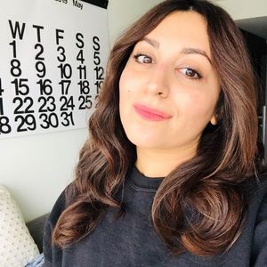 Meet your Posher, Zahra